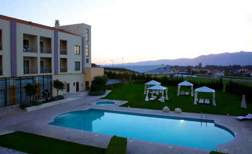 Hotel SJ (Severino José) em Tondela, perto de Santa Comba Dão