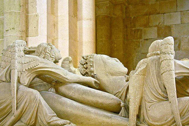 Túmulo de Inês de Castro