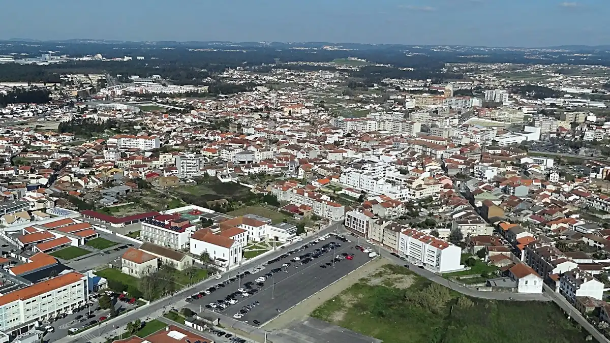 Vista aérea da cidade de Ovar (créditos: Blog A Terceira Dimensão)