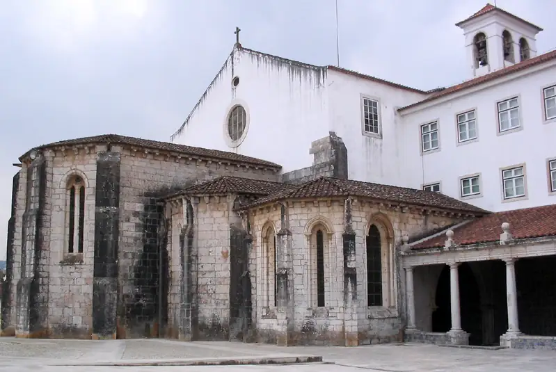 mosteiro de odivelas (imagem Wikipédia)